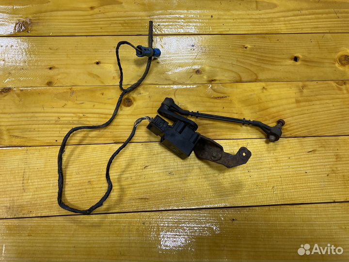 Датчик положения кузова range rover l322