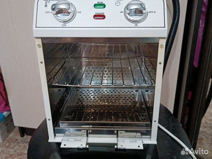 Стерилизатор для маникюрных инструментов