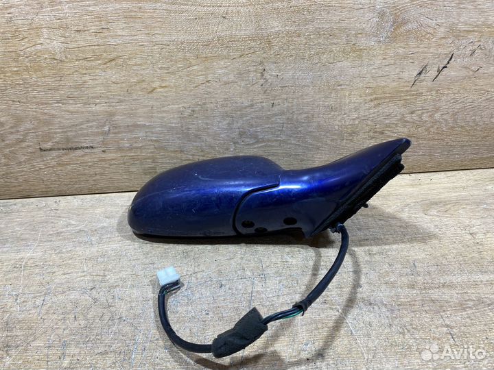 Зеркало правое Mazda 626 GE Арт. 7720652