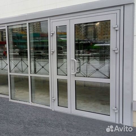 Алюминиевая дверь теплая