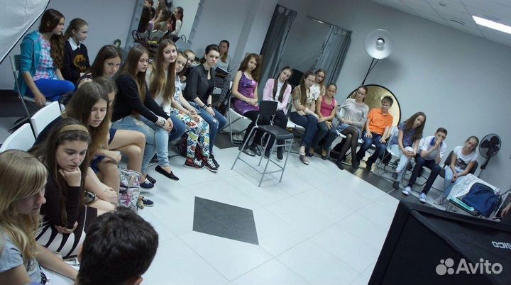 Педагог актерского и ораторского мастерства