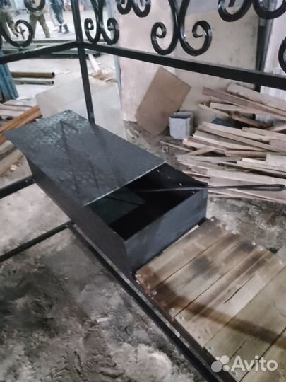 Мангальная зона под крышей