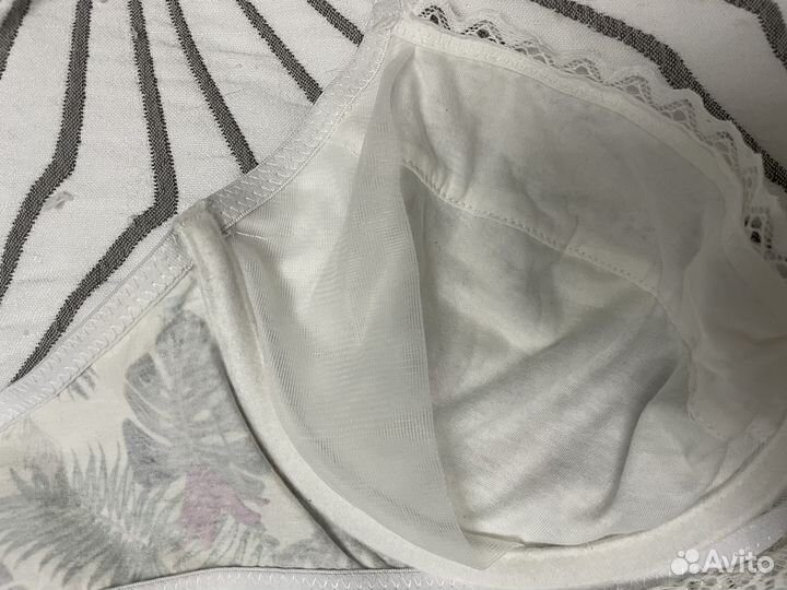 Бюстгальтер