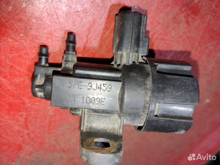 Клапан электромагнитный Ford Focus 1 седан 2.0I