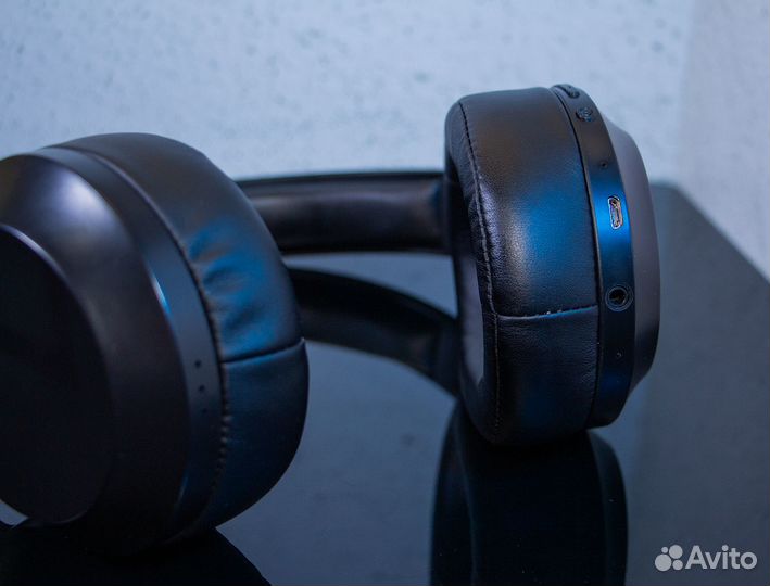 Беспроводные наушники Remax