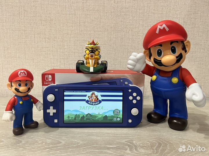 Новая Прошитая чипом Nintendo Switch lite Blue