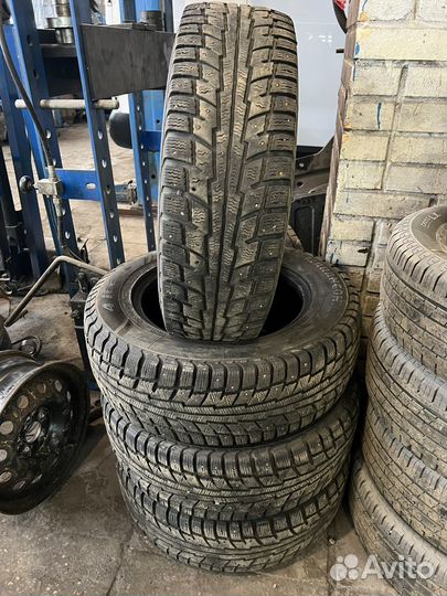 Marangoni 4 Ice E+ 215/65 R16