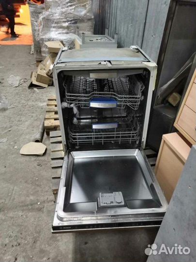 Посудомоечная машина Bosch SMV 59T00EU/15