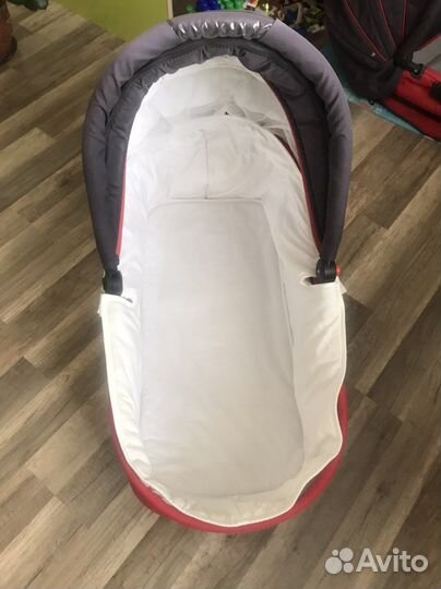 Продаю коляску Tutis Zippy 2 в 1