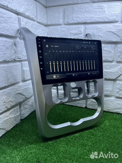 Штатная магнитола на Renault Logan Sandero Duster