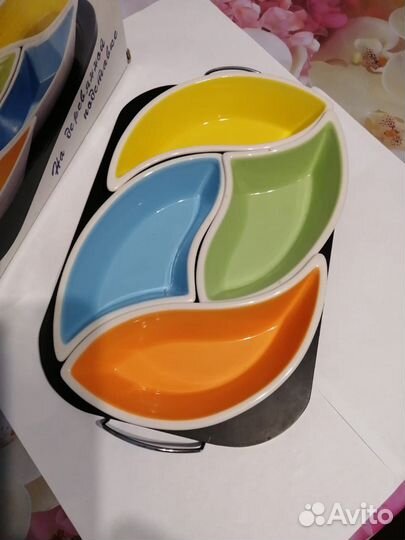 Менажница на деревянной подставке