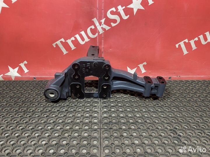 Кронштейн рессоры передней правый 2018г. Daf XF106