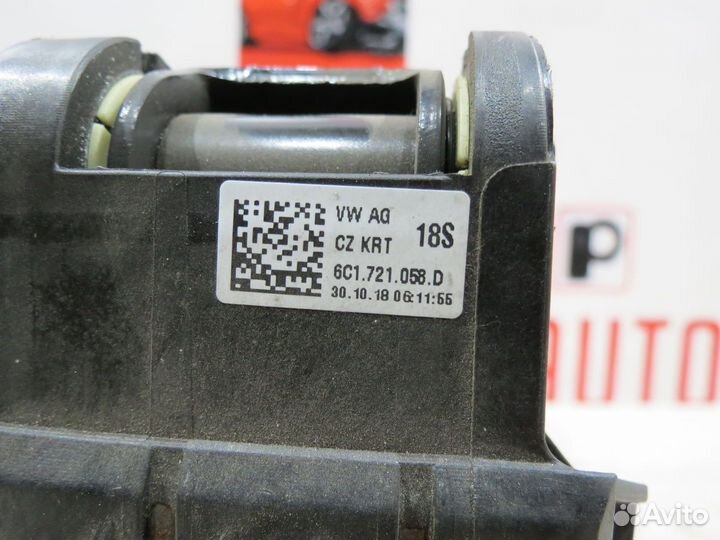 Педаль тормоза Skoda Rapid