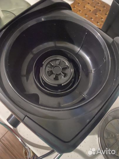 Соковыжималка центробежная (шнековая) Scarlett