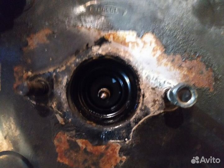 Вакуумник тормозной Hyundai Grand Starex