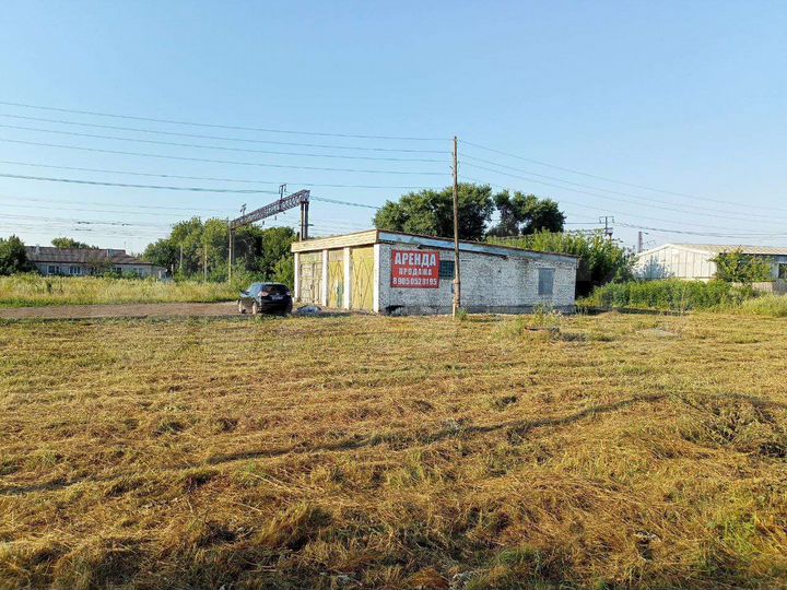 Гараж, > 30 м²