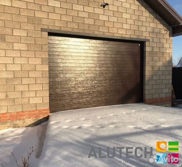 Гаражные ворота alutech