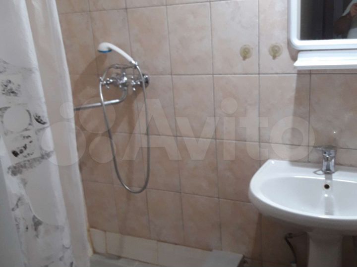 Комната 15 м² в 4-к., 2/3 эт.