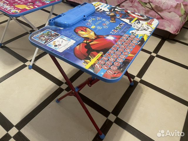 Детский стол для мальчика