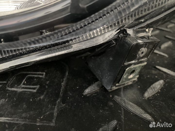 Фара granta передняя левая