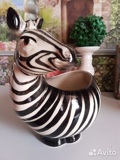 Кашпо для цветов Зебра