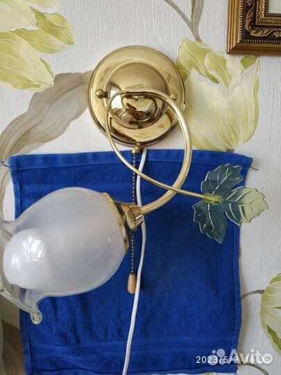 Настенный светильник бра