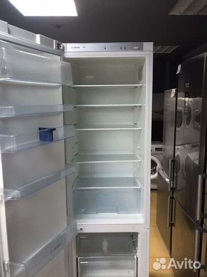 Холодильник Bosch на Гарантии