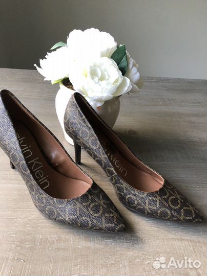 Calvin Klein новые туфли оригинал