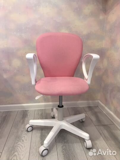 Компьютерное кресло