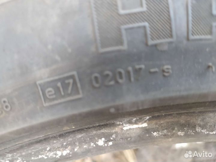 Nokian Tyres Hakkapeliitta RSi 205/50 R17 80J