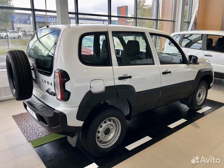 ВАЗ Niva Travel 1.7 МТ, 2024