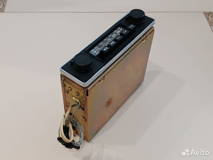 Радиостанция А-275В ваз 2103 2106 СССР Нива 2121