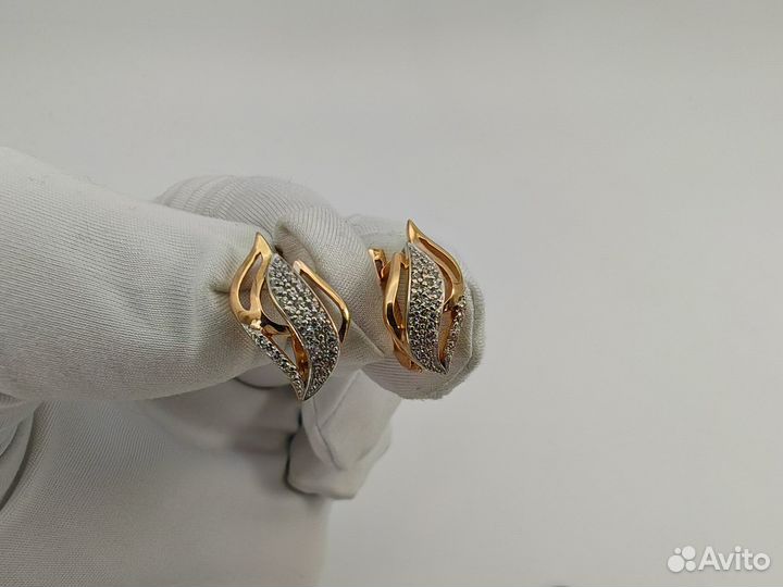 Пара серёг 585 пробы. Рассрочка