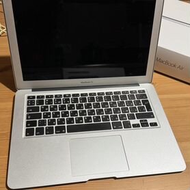 MacBook Air 13 2015 A1466 в идеальном состоянии