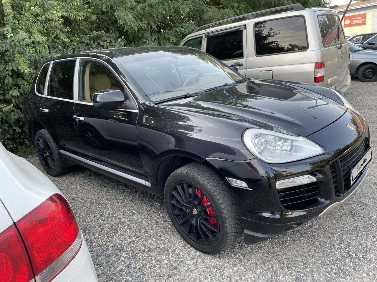 Porsche Cayenne Turbo: фото владельца
