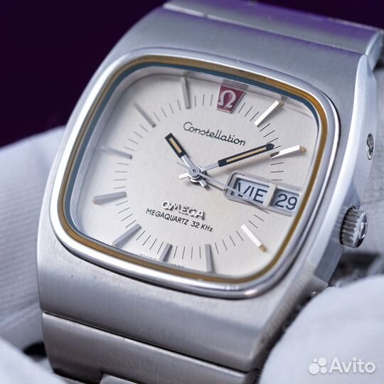 Оригинал Omega Constellation Megaquartz 300 khz