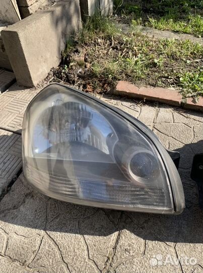 Фары на Hyundai Tucson (1 поколение)