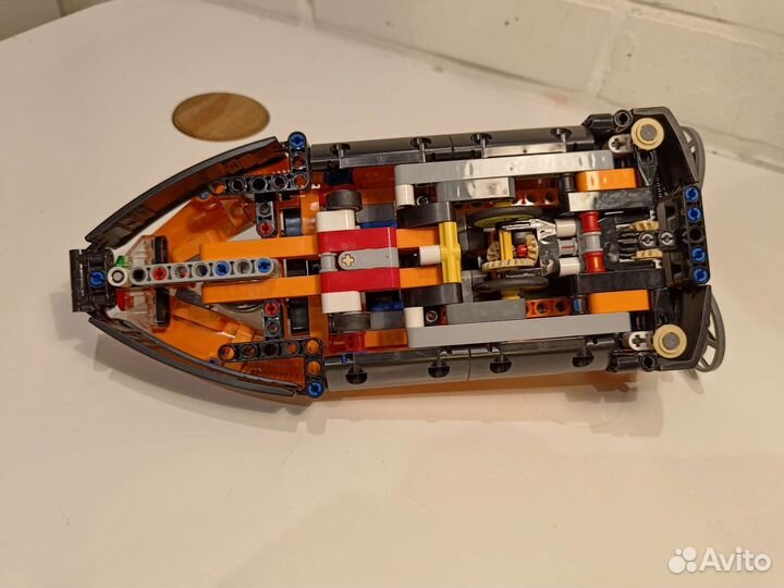 Спасательное судно на воздушной подушке