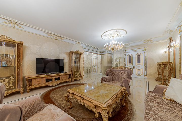 6-к. квартира, 268,2 м², 2/8 эт.