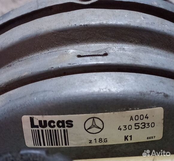 Вакуум тормозной системы Mercedes