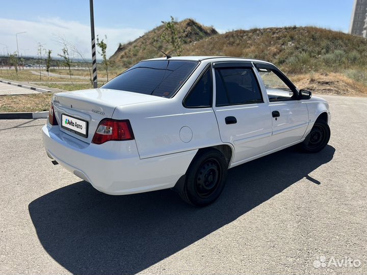 Daewoo Nexia 1.6 МТ, 2015, 90 500 км