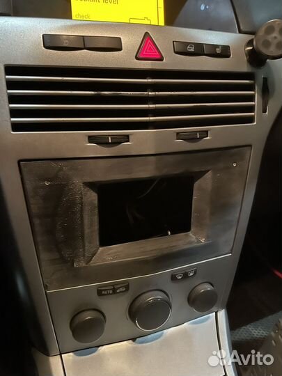 Рамка бк Opel Astra H