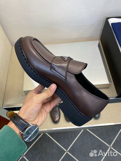 Лоферы мужские prada