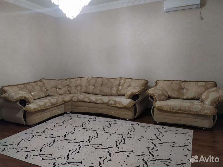 Угловой диван бу