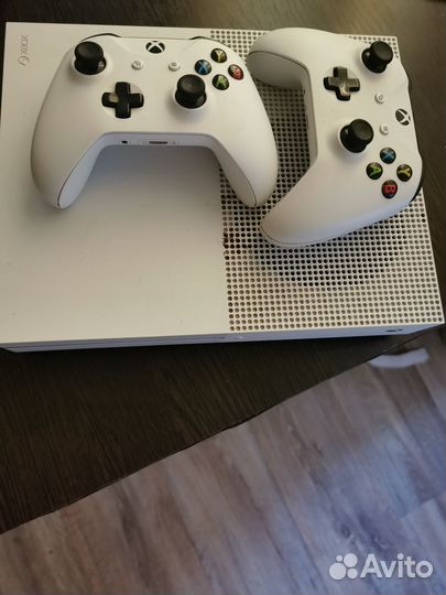 Xbox One s