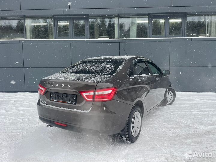 LADA Vesta 1.6 МТ, 2018, 182 000 км