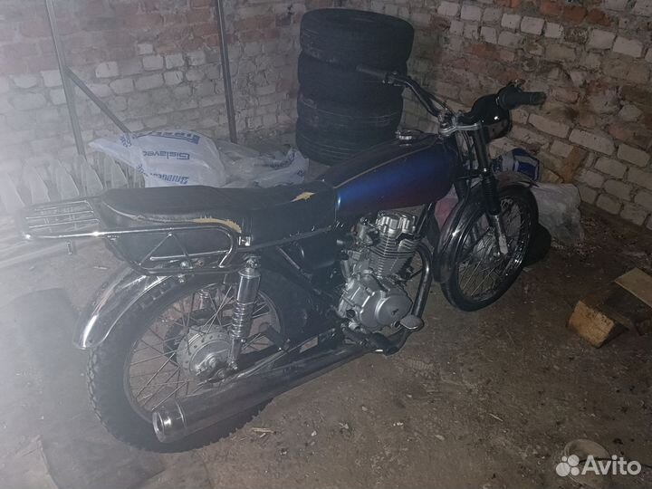 Bajaj 150