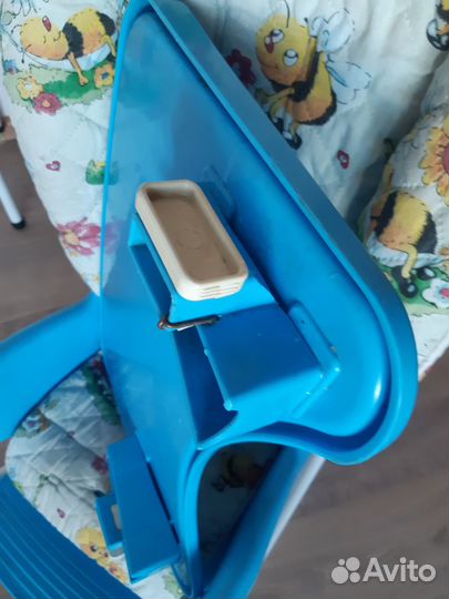 Детский стульчик для кормления