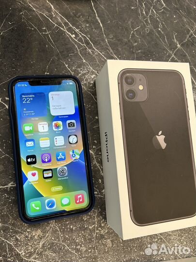 Телефон iPhone 11