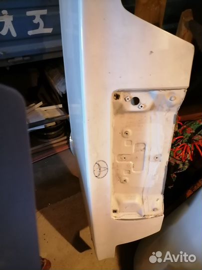 Крышка багажника chaser 100